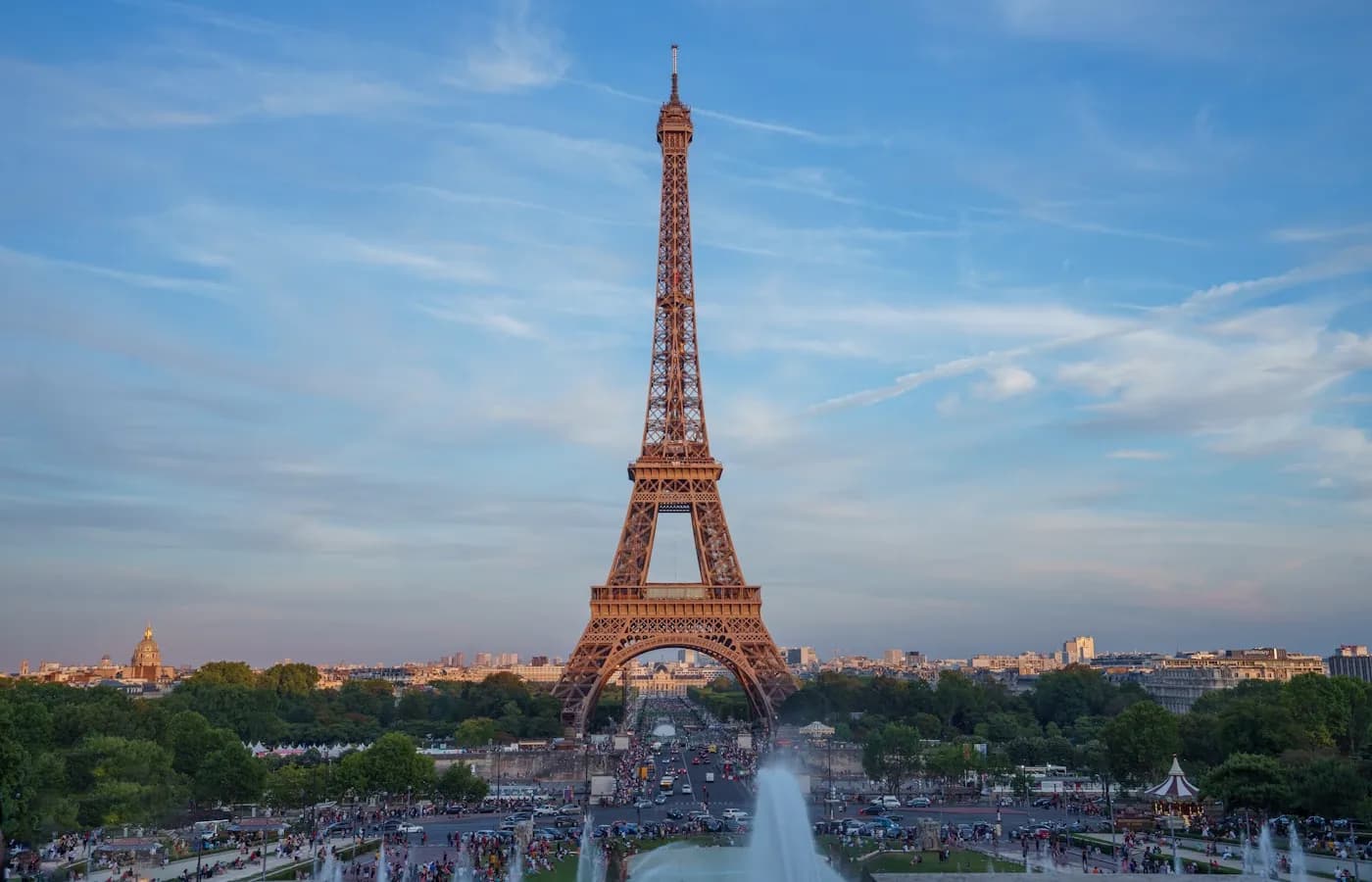 Tour Eiffel vue du Trocadero — Désinfection Paris 16e