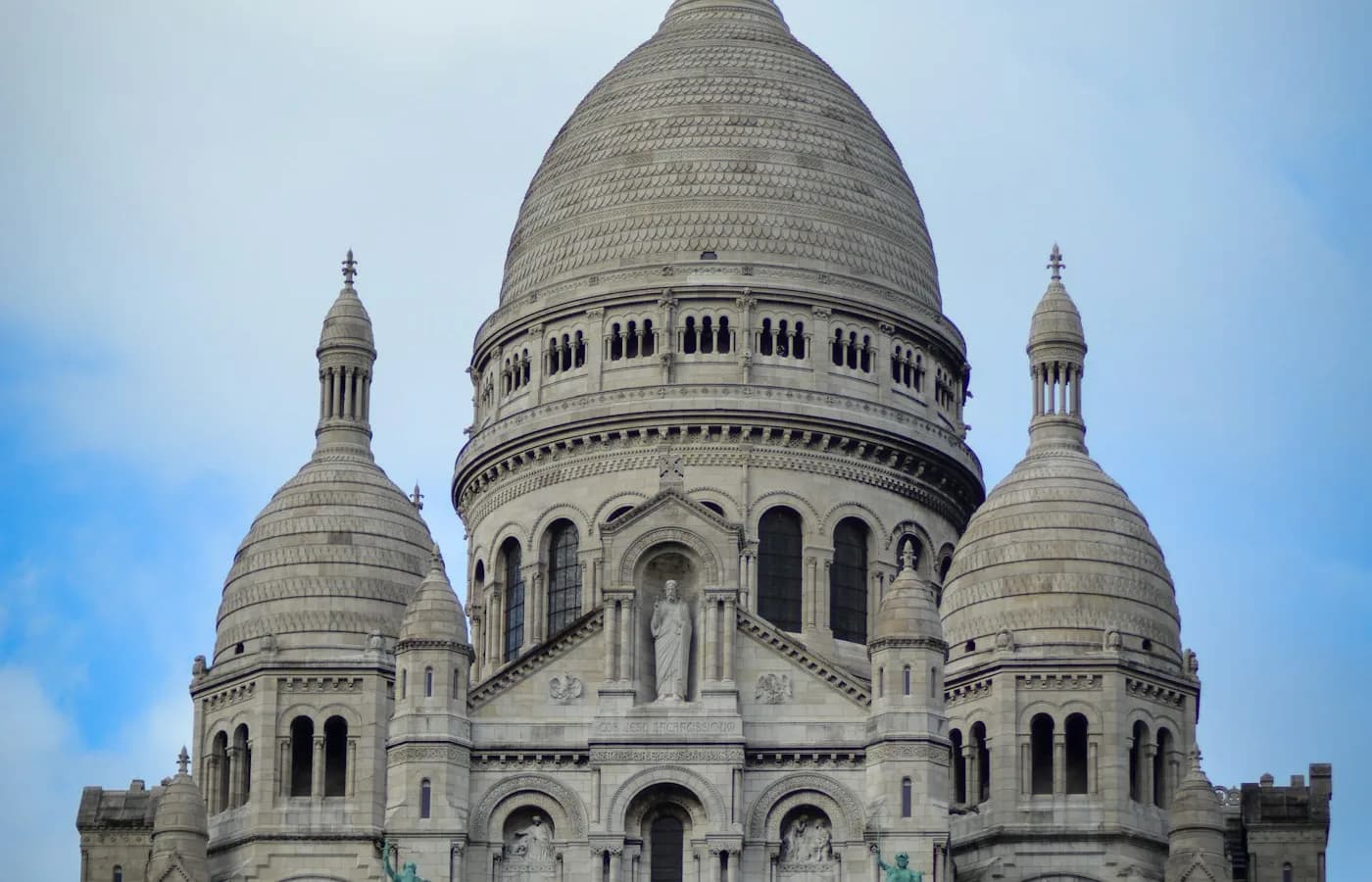 Basilique du Sacre-Coeur — Désinfection Paris 18e Montmartre